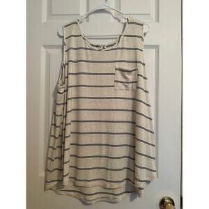 Market & Spruce Off White/Navy Stiped Tank 3X NWOT Stitch Fix Merrit One Pocket